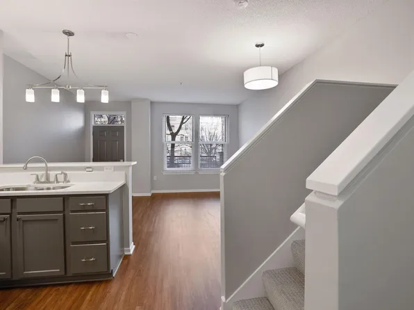 645 N 1st St APT 105, Minneapolis, MN 55401