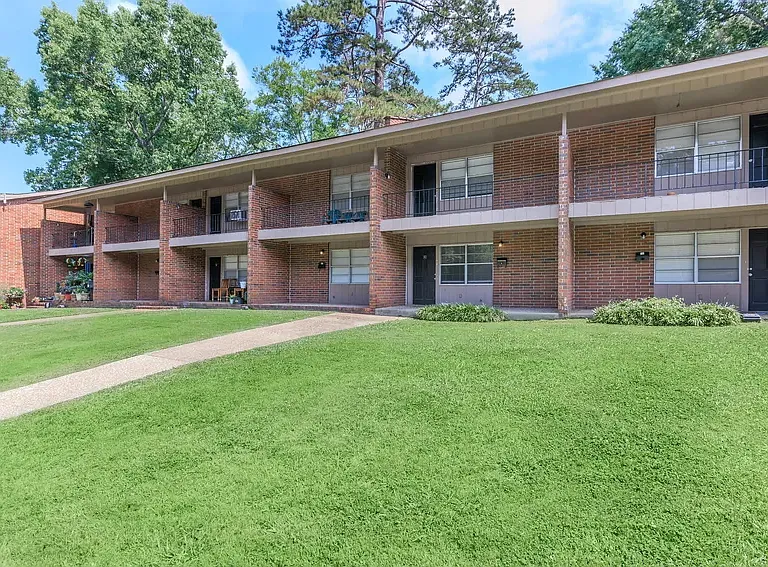 Riverwalk Townhomes At Wedgefield Court — Photo 16