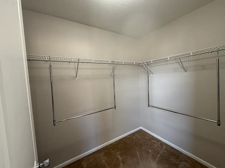 1558 S Dallas Cir — Photo 15