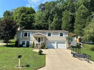 1971 Buena Vista Dr, Coshocton, OH