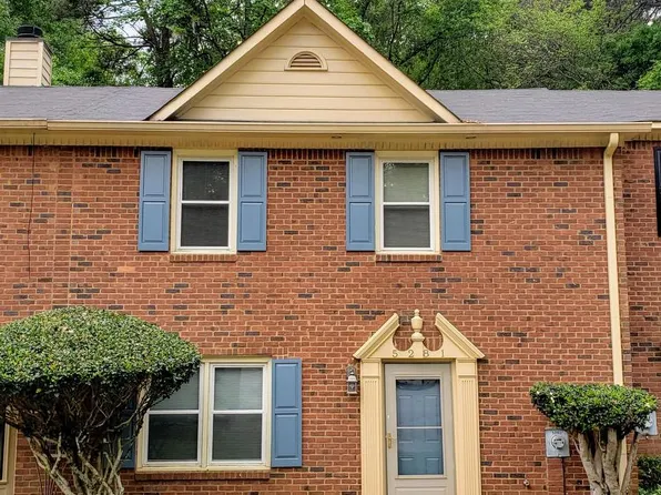 5281 Oakridge Dr, Stone Mountain, GA 30083