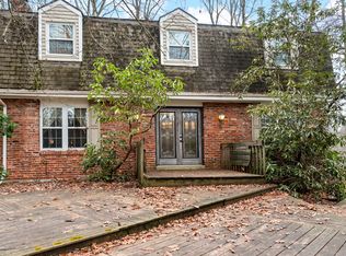 108 Leggens Ln, Saxonburg, PA 16056
