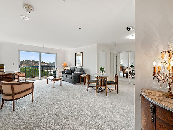 3rd image of 100 Thorndale Drive #417