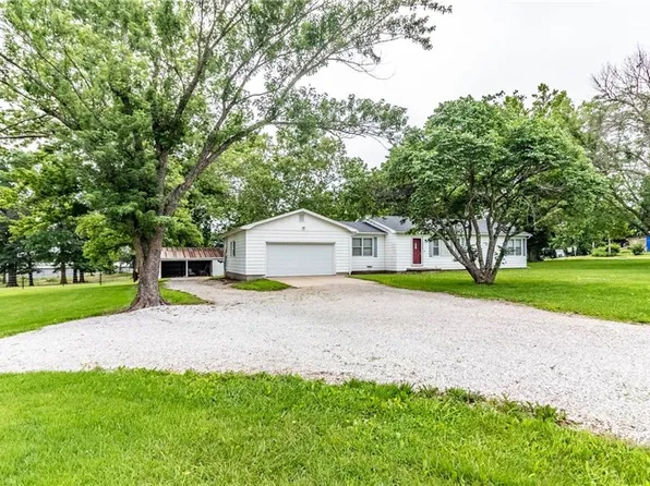 237 NW 21st Rd, Warrensburg, MO 64093
