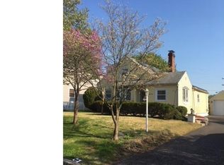 310 Central Ave, Hatboro, PA 19040