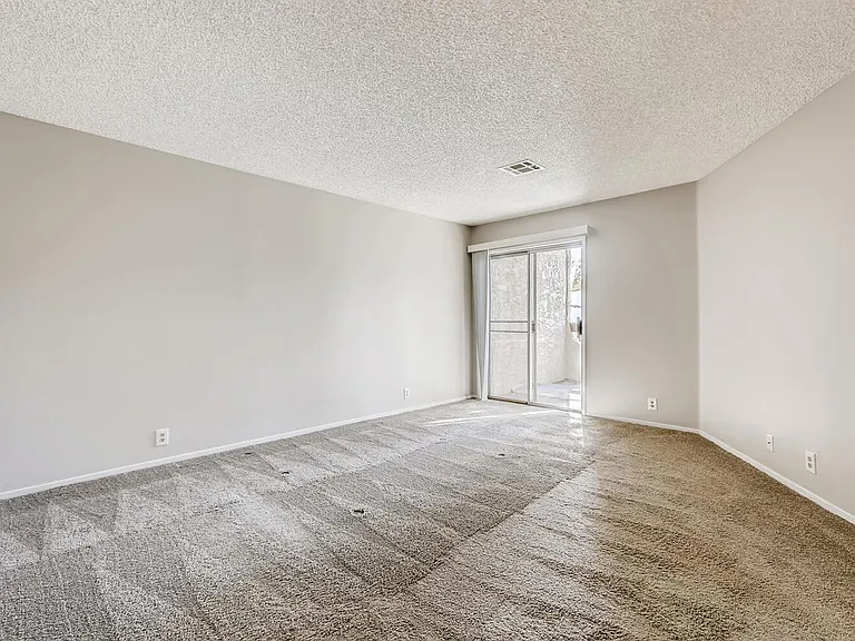 5171 Pioneer Ave #202 — Photo 13