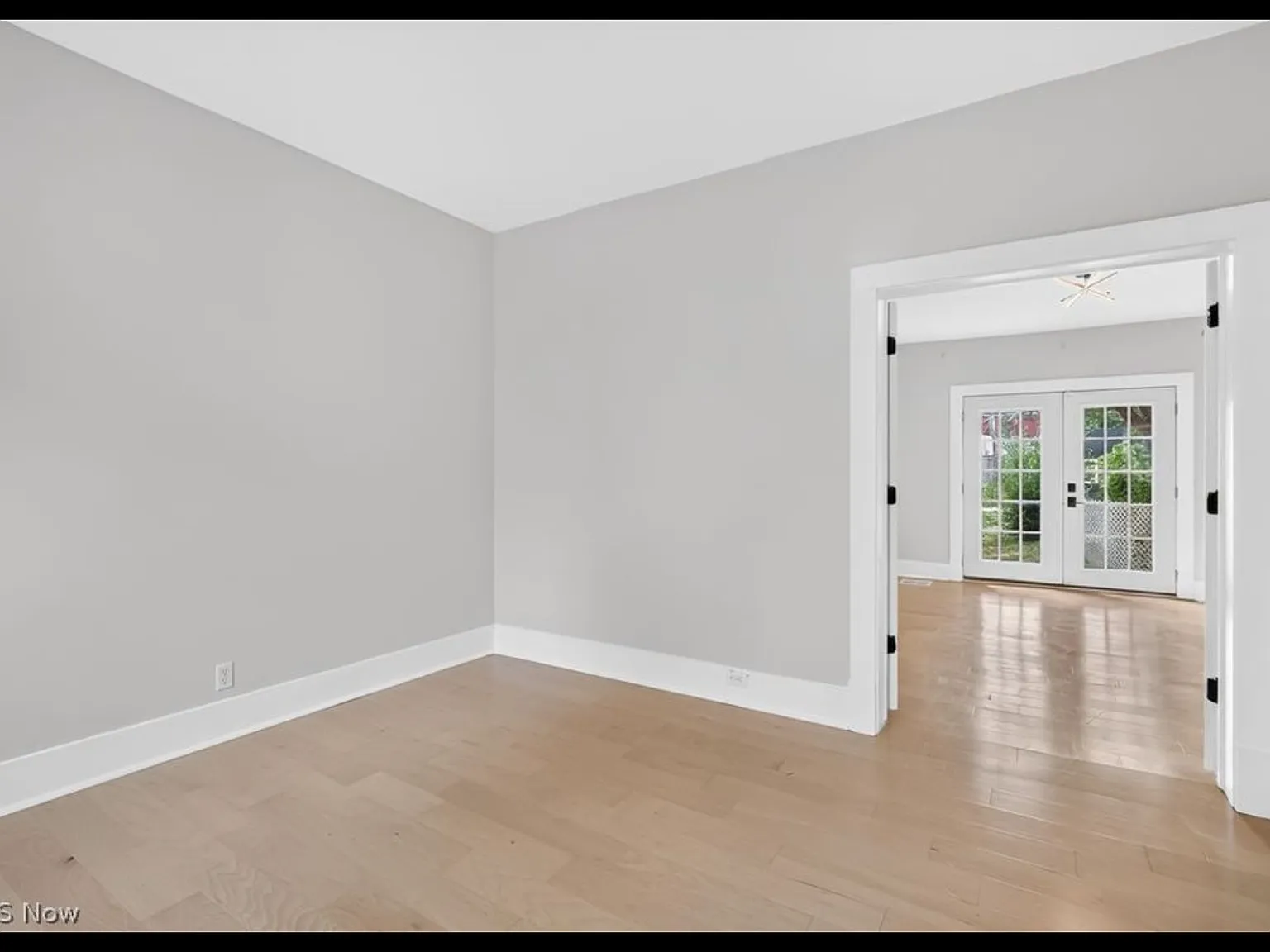 2 bed, 1335 sqft, $2,550 — Photo 3