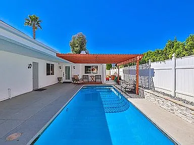 42020 Tennessee Ave — Photo 3