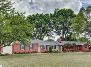 555 Partridge Ln, Greer, SC 29650