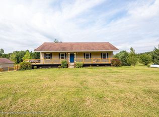 13252 Wilmore Rd, Stockbridge, MI 49285