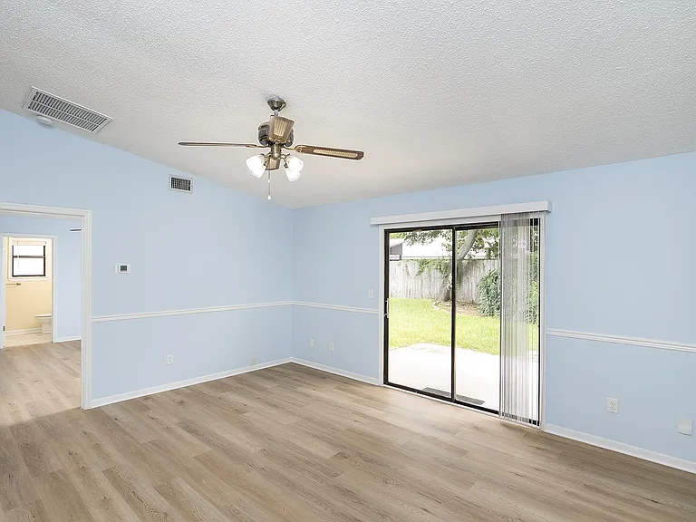140 Bonita Rd — Photo 10