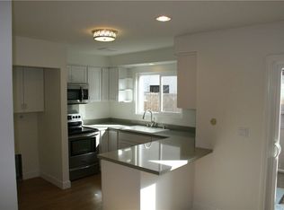 4114 Hilaria Way APT B, Newport Beach, CA 92663