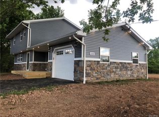 5500 County Line Rd, Middleport, NY 14105