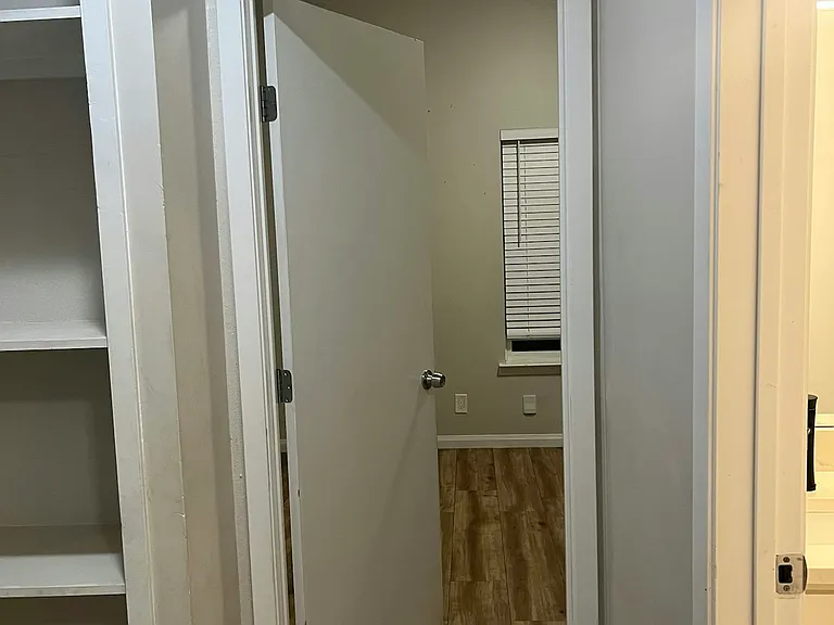 1904 Hearthstone Dr #102 — Photo 15