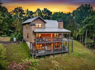 162 Fairy Cross Ln, Mineral Bluff, GA 30559