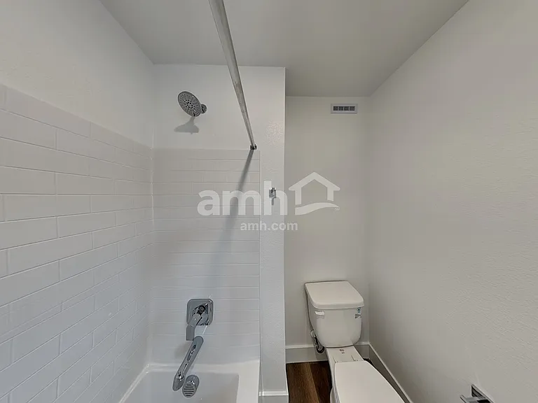 8183 Braavos Peninsula Ave — Photo 17