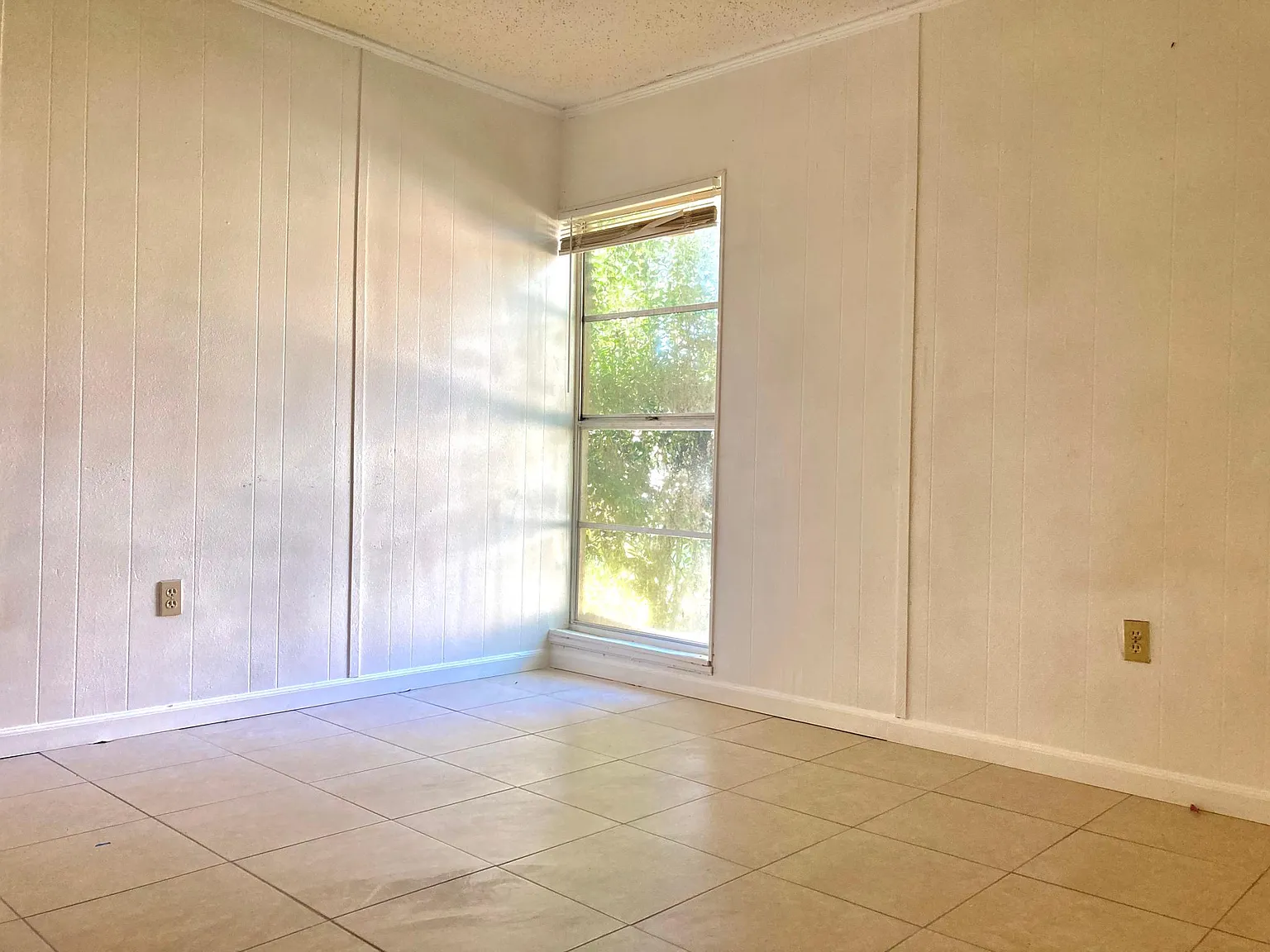 5906 Terrace Square Dr — Photo 3