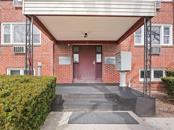 2160 Mineral Spring Ave Building 3-8, North Providence, RI 02911
