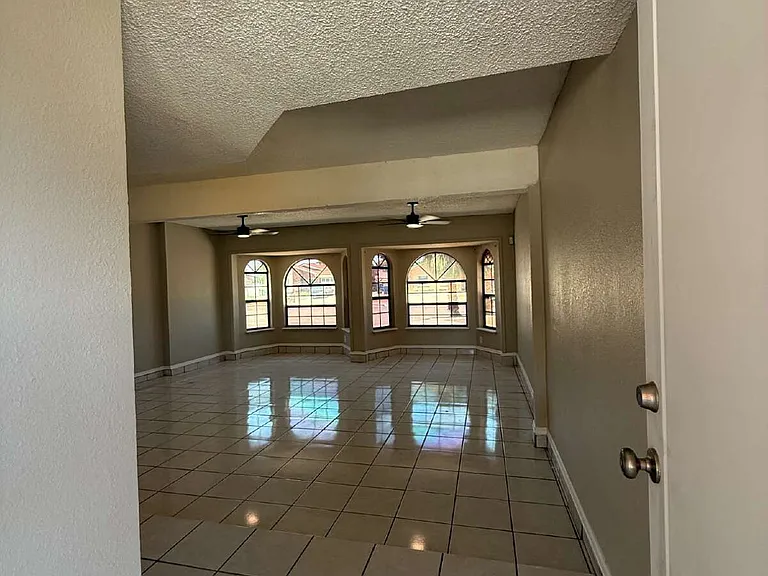 11708 Sierra Azul Dr — Photo 46