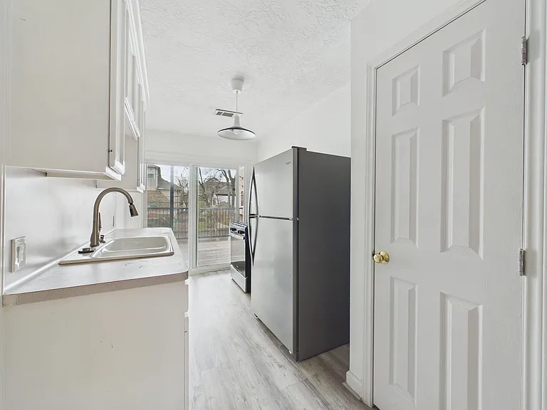 5110 Academy St #4 — Photo 16