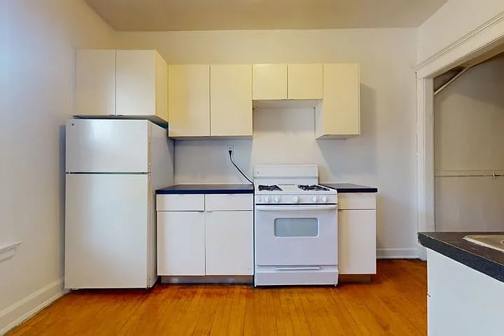Greenwood 5201 — Photo 55
