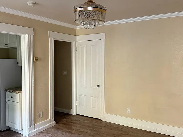 935 Santa Clara Ave #1 — Photo 7