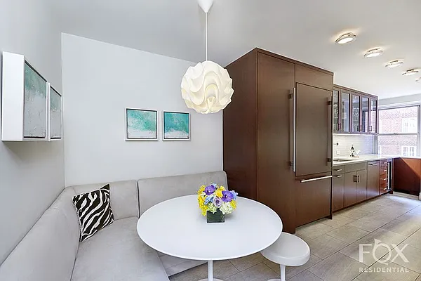 Sold by Fox Residential Group | media 22