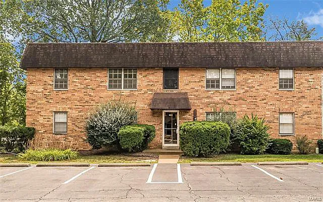 439 S Clay Ave #7