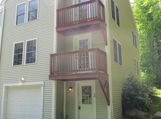 34 W Meadow Estates Dr, West Townsend, MA 01474