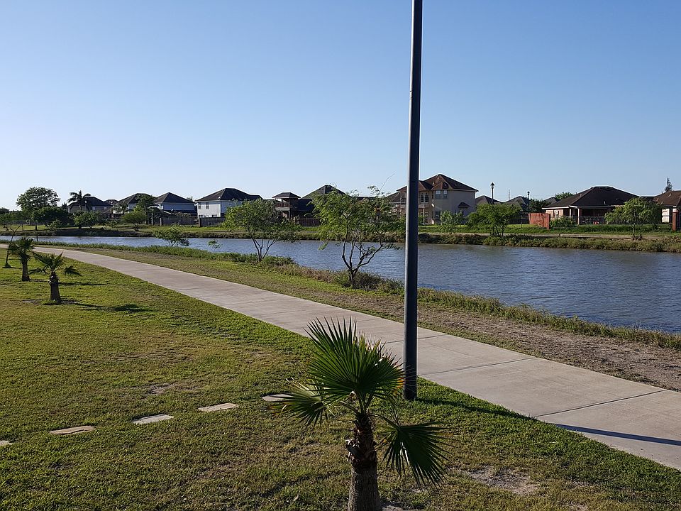 1st image of Creekwood Dr