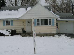 55 Matilda St, Gates, NY 14606