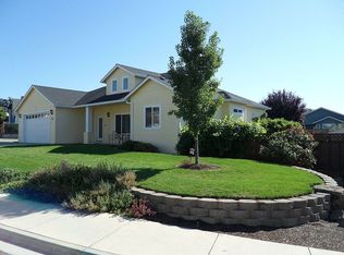 933 Ridgeview Dr, Eagle Pt, OR 97524