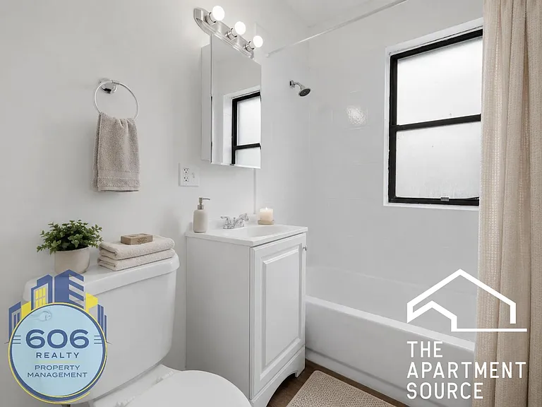 7355 N Damen Ave #4 — Photo 15