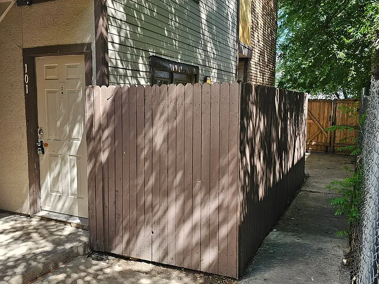 3209 Norwalk Ave #101 — Photo 2