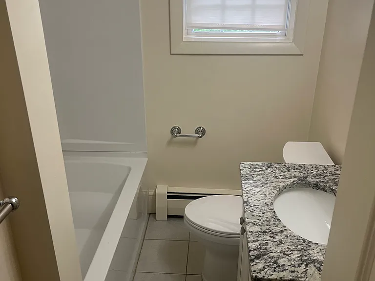 21 Sherwood Dr #1 — Photo 1