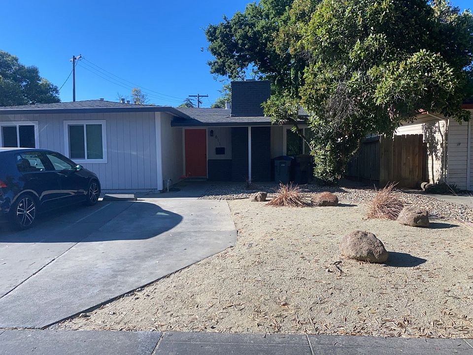 1st image of 611-613 Russell Blvd #611