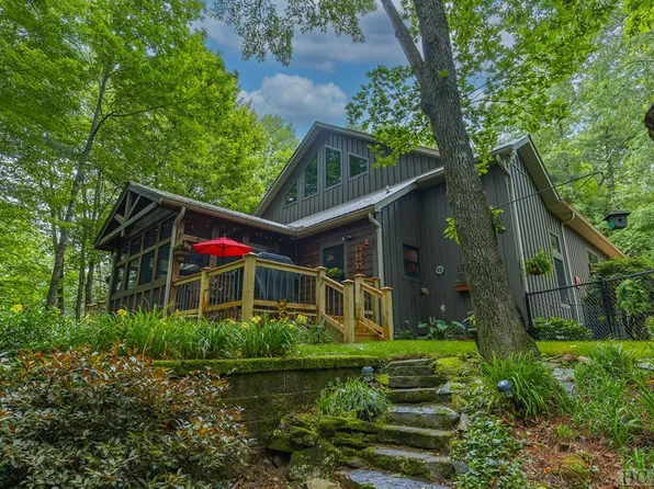 236 Sherwood Forest Lane, Cullowhee, NC 28723
