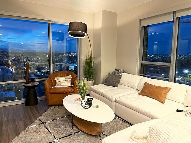 1st image of 2200 Welton St #1428