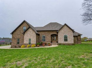 82 Deer Run, Cross Plains, TN 37049