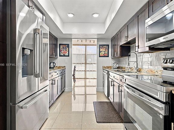 4th image of 801 Three Islands Blvd APT 120