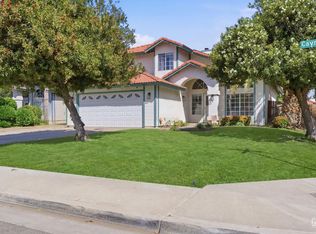 9000 Caymus Ct, Bakersfield, CA 93312