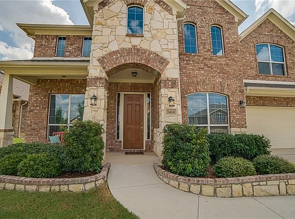 3rd image of 2410 Gulf Stream Ln