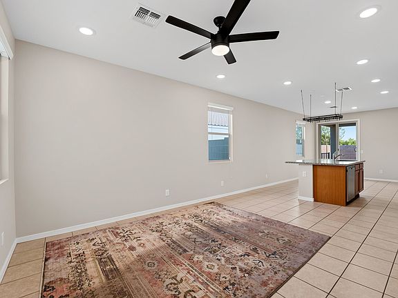 5th image of 3629 E Archer Dr