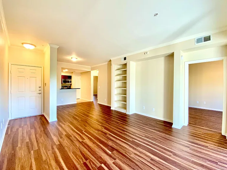 6000 Shepherd Mountain Cv #315 — Photo 7