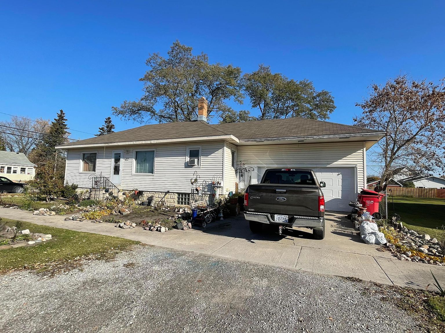 212 Adams St, Alpena, MI 49707 Zillow