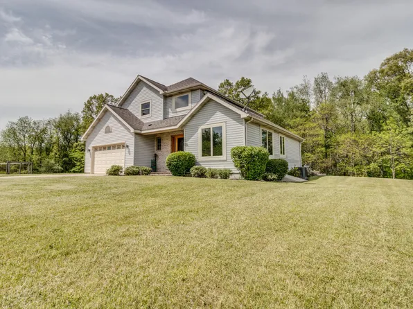 1875 E Dr S, East Leroy, MI 49051