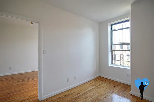 Rented by Next Door Realty NYC | media 10