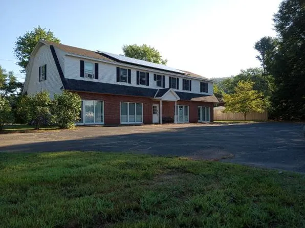 42 Amherst Rd #2, Sunderland, MA 01375