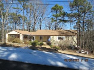 113 Sky King Dr, Fairfield Bay, AR 72088