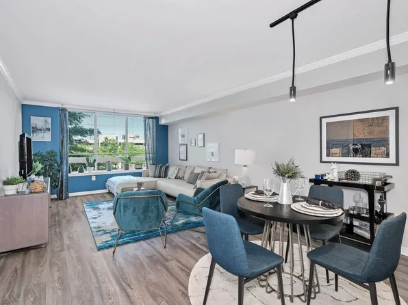 Prosperity Flats Apartments